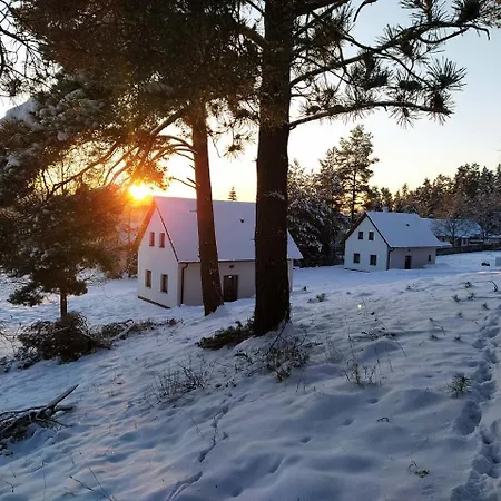 Klidna Lokalita Na Kraji Lesa, Cely Dum S Uschovnu Kol Holiday home *